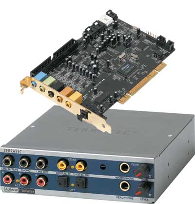 Плата и коммутационный модуль звукового адаптера Terratec Aureon 7.1 Universe