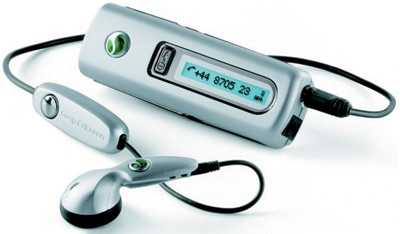 Sony Ericsson HBH-200 беспроводная гарнитура с подсоединяемым при помощи кабеля наушником и микрофоном