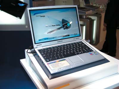 Ноутбук Samsung Q30