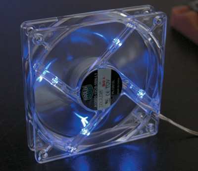 Рис. 3. 120-миллиметровый вентилятор SAF-S12-E1 серии Ultra Silent компании Cooler Master