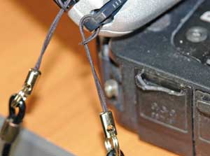 Panasonic Toughbook CF-18 от падения не пострадал, если не считать слегка помятой заглушки Panasonic Toughbook CF-18 от падения не пострадал, если не считать слегка помятой заглушки