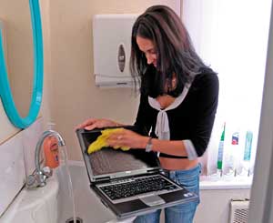 Dell Latitude ATG D620: водные процедуры Dell Latitude ATG D620: водные процедуры