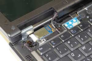 Кофе попал на все наиболее важные узлы Dell Latitude ATG D620 Кофе попал на все наиболее важные узлы Dell Latitude ATG D620